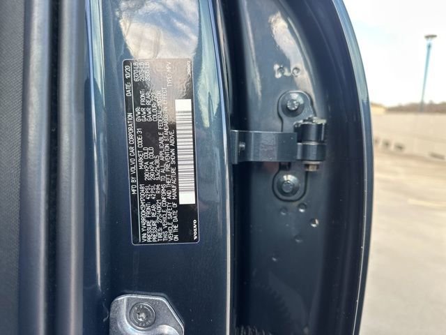 Used 2021 Volvo XC90 T8 Inscription Expression w/ Climate Package image 32