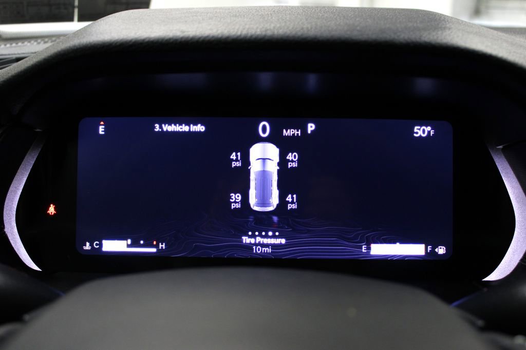 New 2025 Jeep Grand Cherokee Laredo image 10