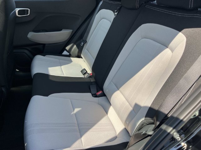 New 2026 Hyundai Venue SEL FWD image 17