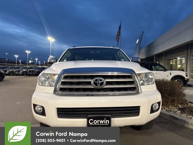 Used 2016 Toyota Sequoia Limited image 2