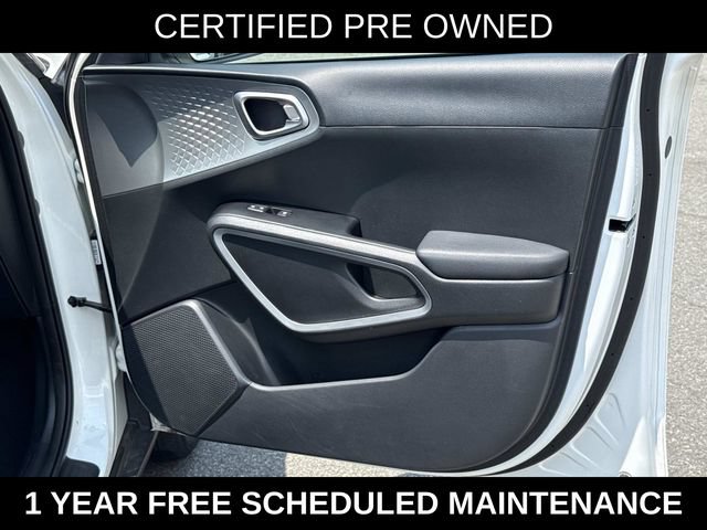 Used 2023 Kia Soul S FWD image 8