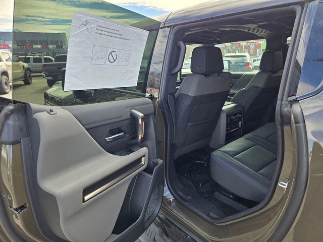New 2025 GMC Hummer EV 3X w/ LPO, Roof Cross Rail Package image 15