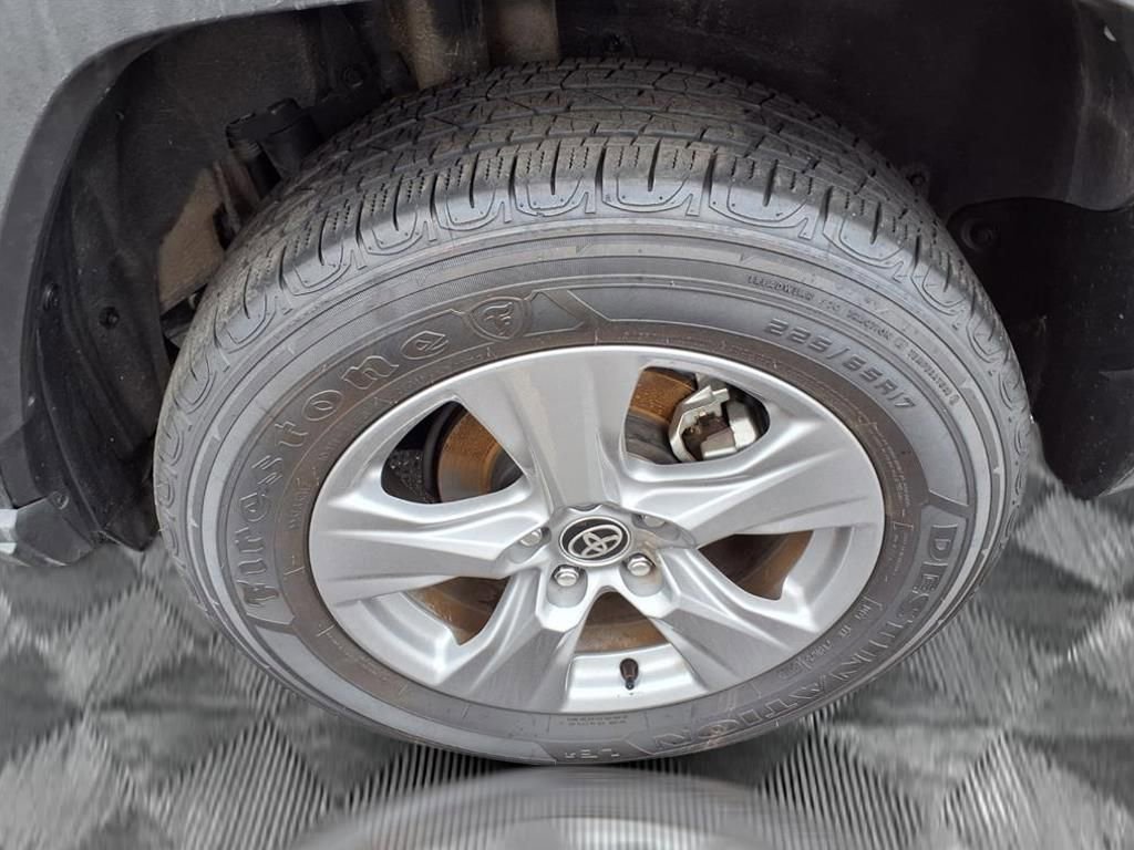 Used 2025 Toyota RAV4 LE image 18