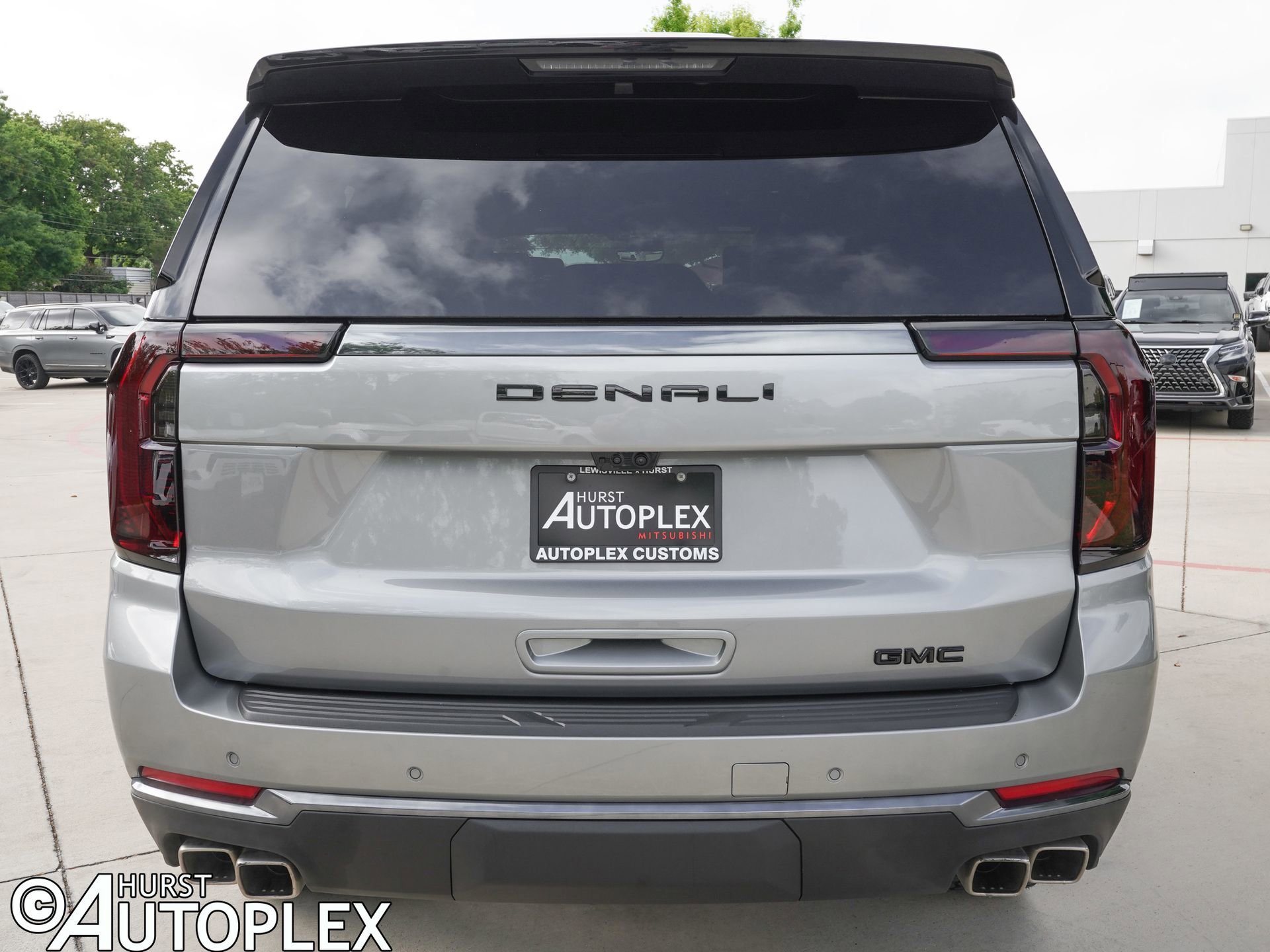 Used 2026 GMC Yukon XL Denali Ultimate w/ LPO, Floor Liner Package image 5