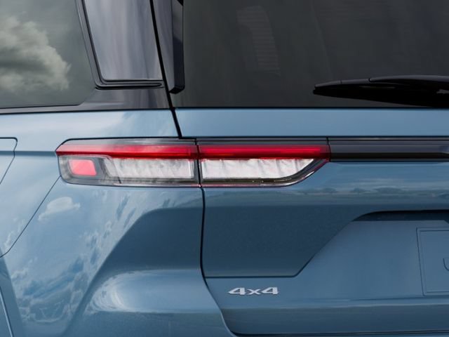 New 2026 Jeep Grand Cherokee Summit AWD/4WD image 10