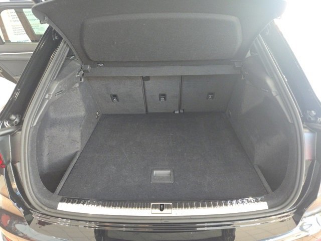 Used 2022 Audi Q3 2.0T Premium image 11