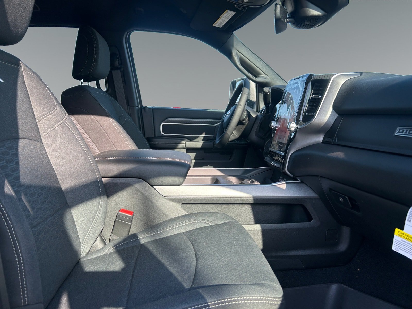 New 2026 RAM 3500 Big Horn AWD/4WD image 15