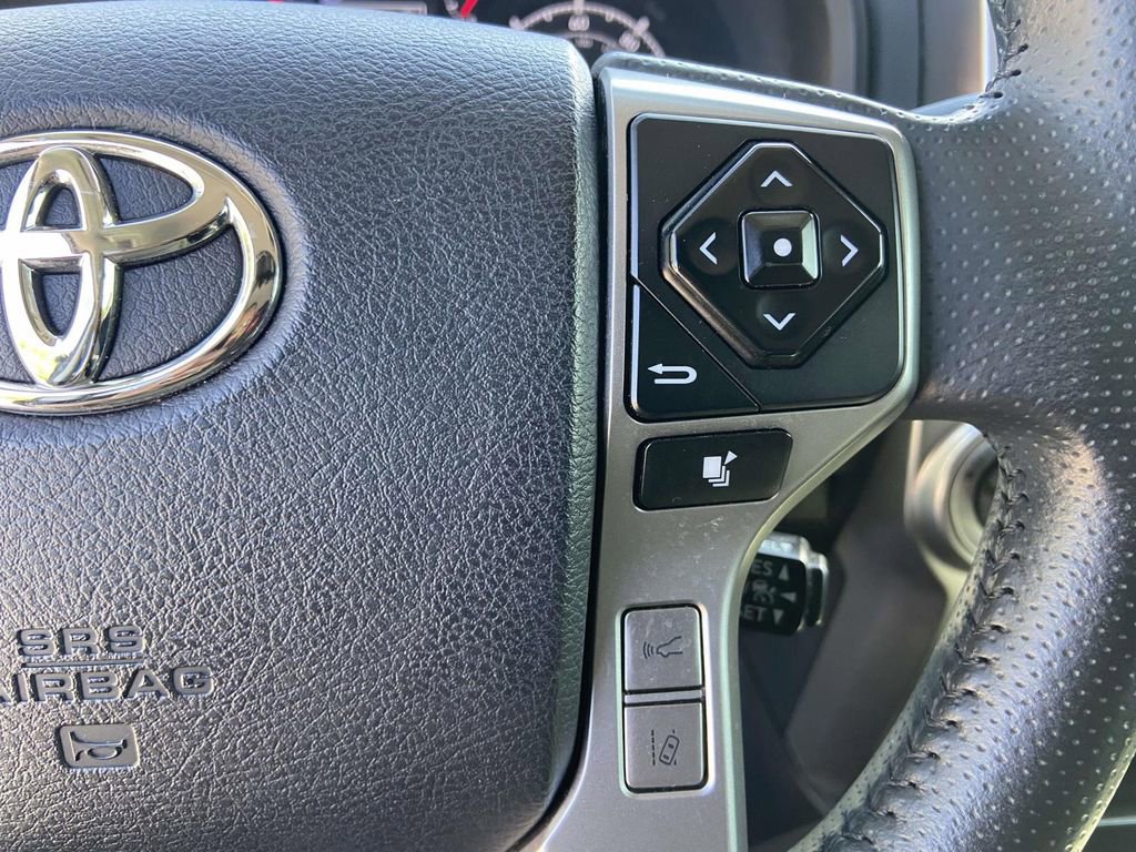 Used 2024 Toyota 4Runner SR5 image 33