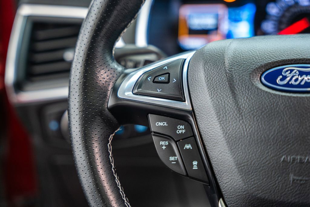 Used 2019 Ford Edge ST w/ Equipment Group 401A AWD/4WD image 32