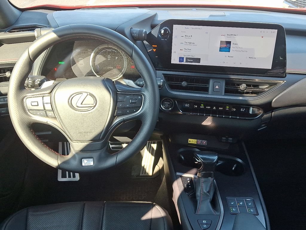 Used 2024 Lexus UX 250h F Sport AWD/4WD image 12