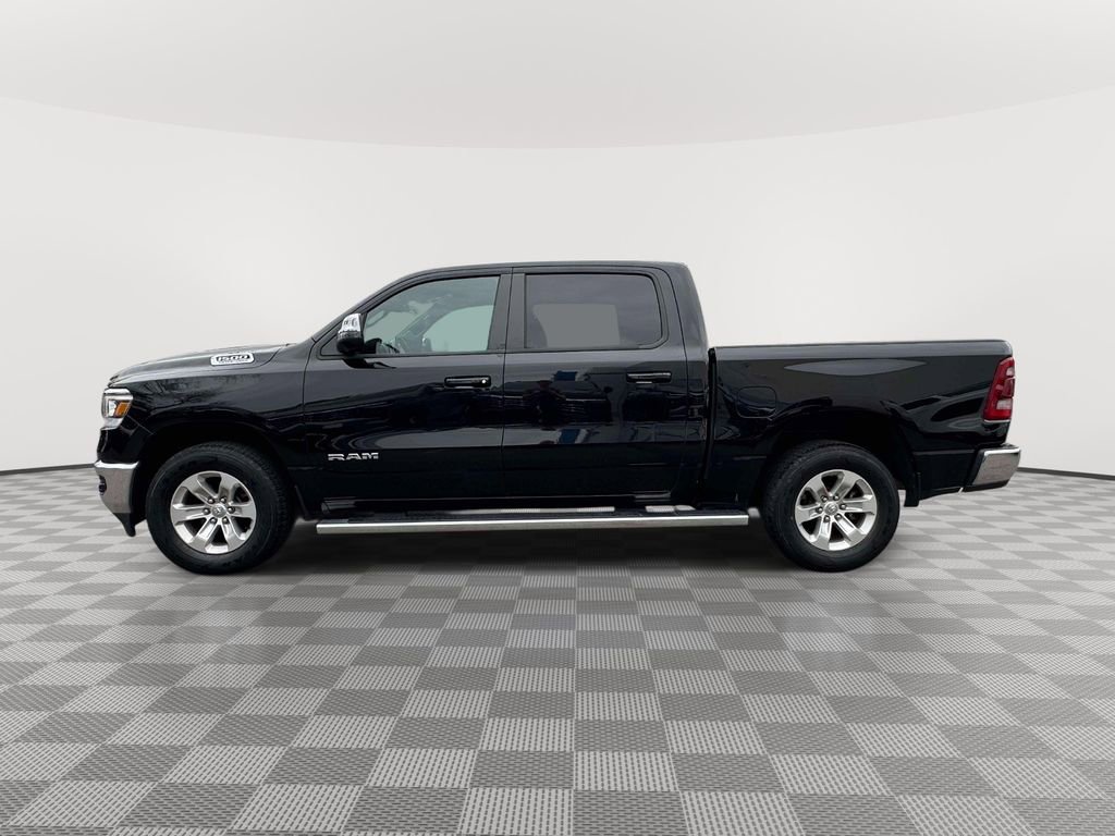 Used 2024 RAM 1500 Laramie AWD/4WD image 4