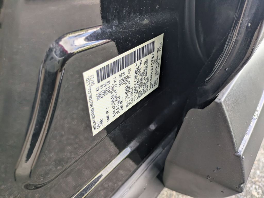 Used 2023 Nissan Rogue SV image 32