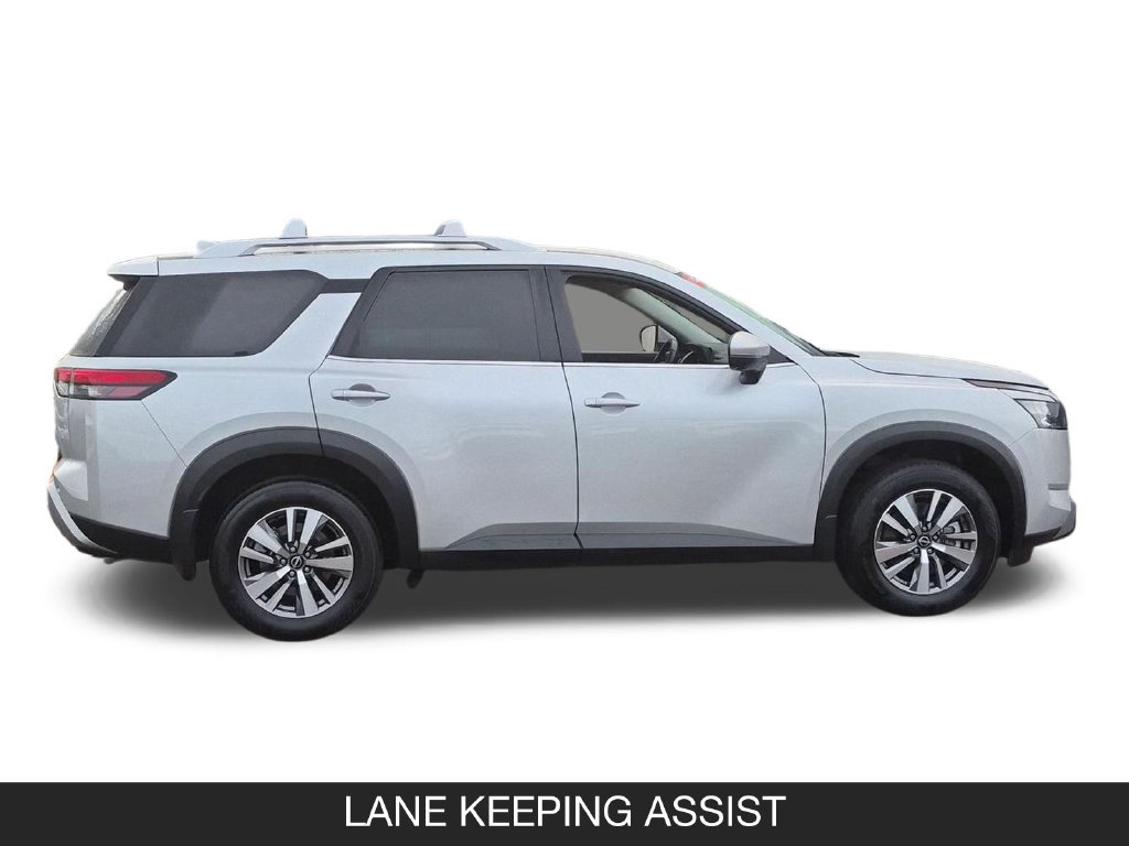 Certified 2025 Nissan Pathfinder SL FWD image 6