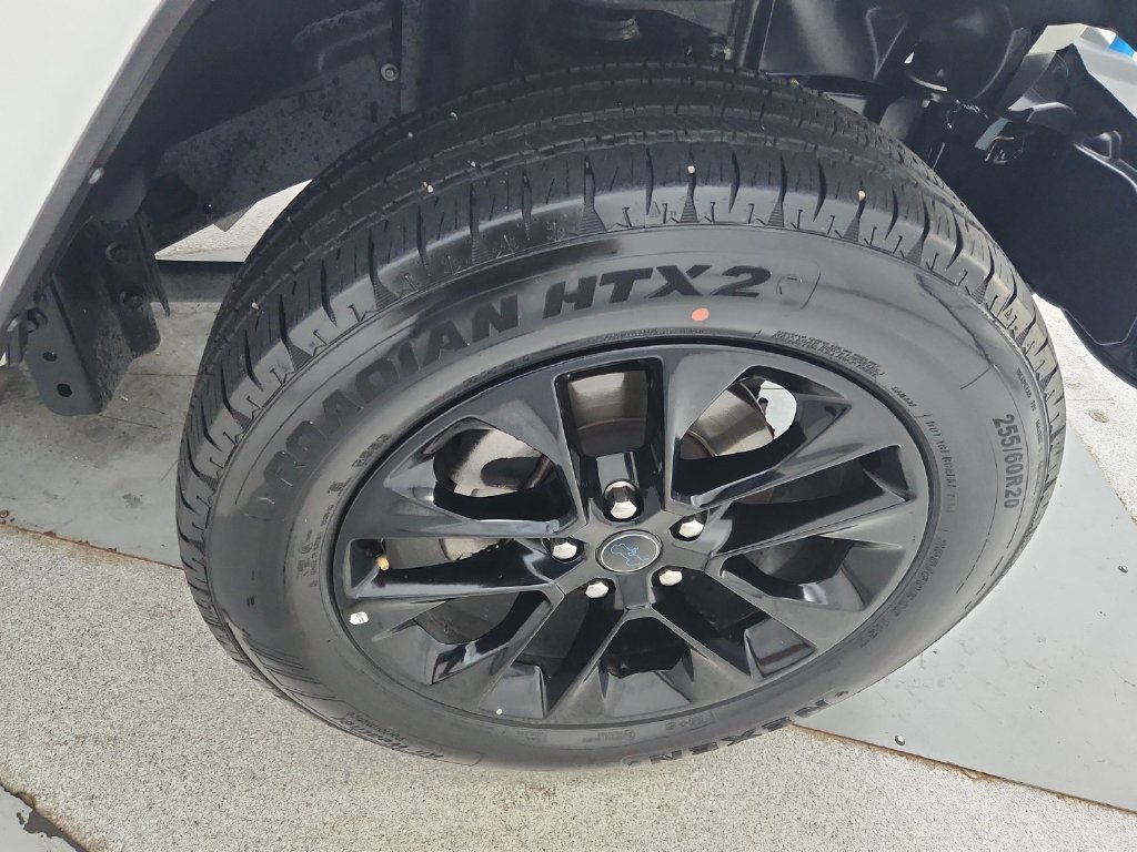 Certified 2024 Jeep Wrangler Unlimited Sahara AWD/4WD image 36