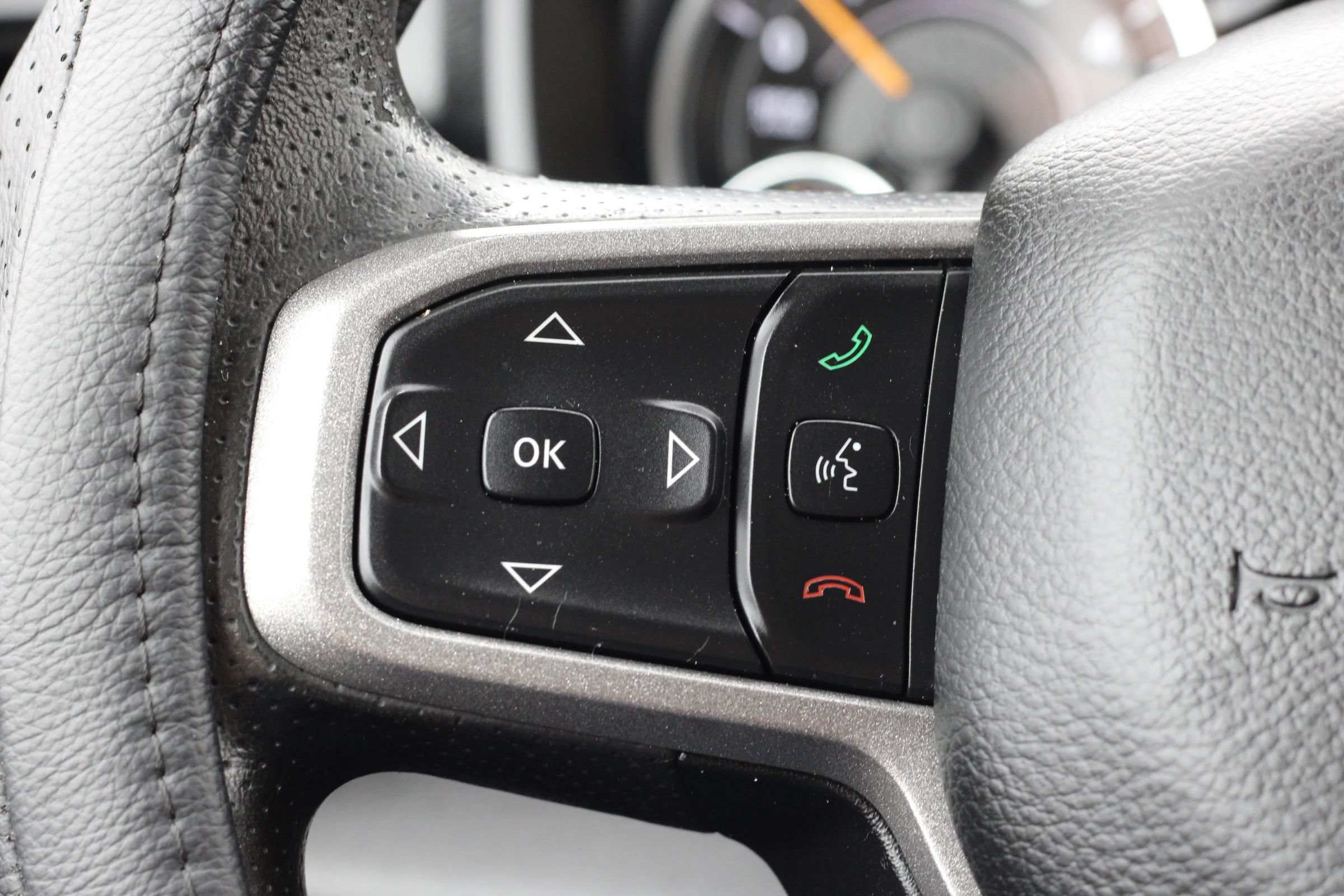 Used 2020 RAM 1500 Tradesman AWD/4WD image 15