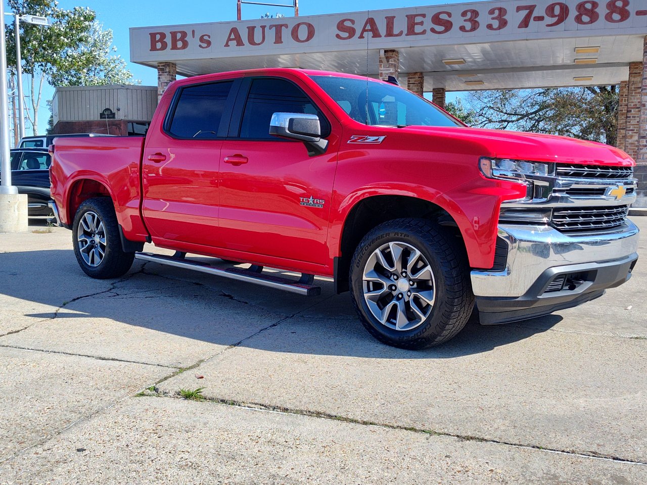 Used 2021 Chevrolet Silverado 1500 LT w/ Texas Edition Plus image 10