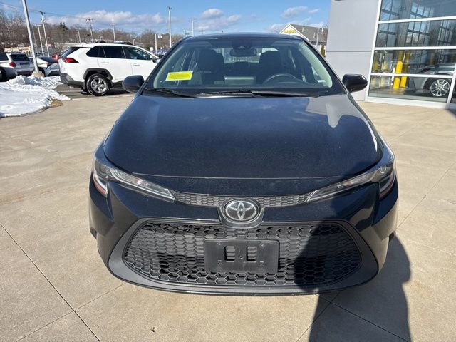 Used 2021 Toyota Corolla LE image 2