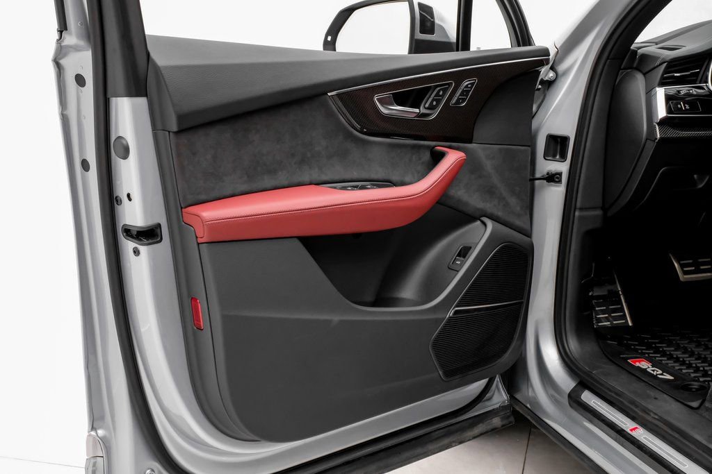 Used 2024 Audi SQ7 Prestige image 36