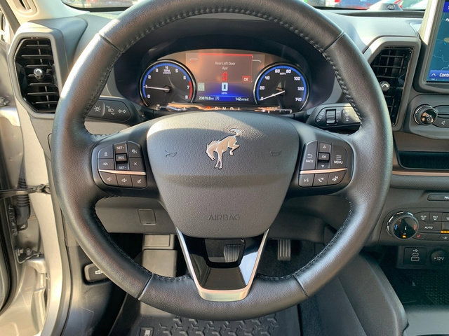 Used 2023 Ford Bronco Sport Outer Banks w/ Tech Package AWD/4WD image 19