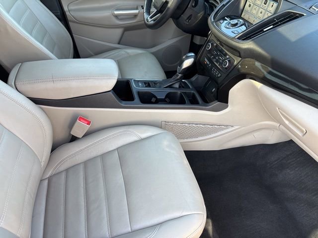 Used 2018 Ford Escape Titanium w/ Ford Safe & Smart Package image 41