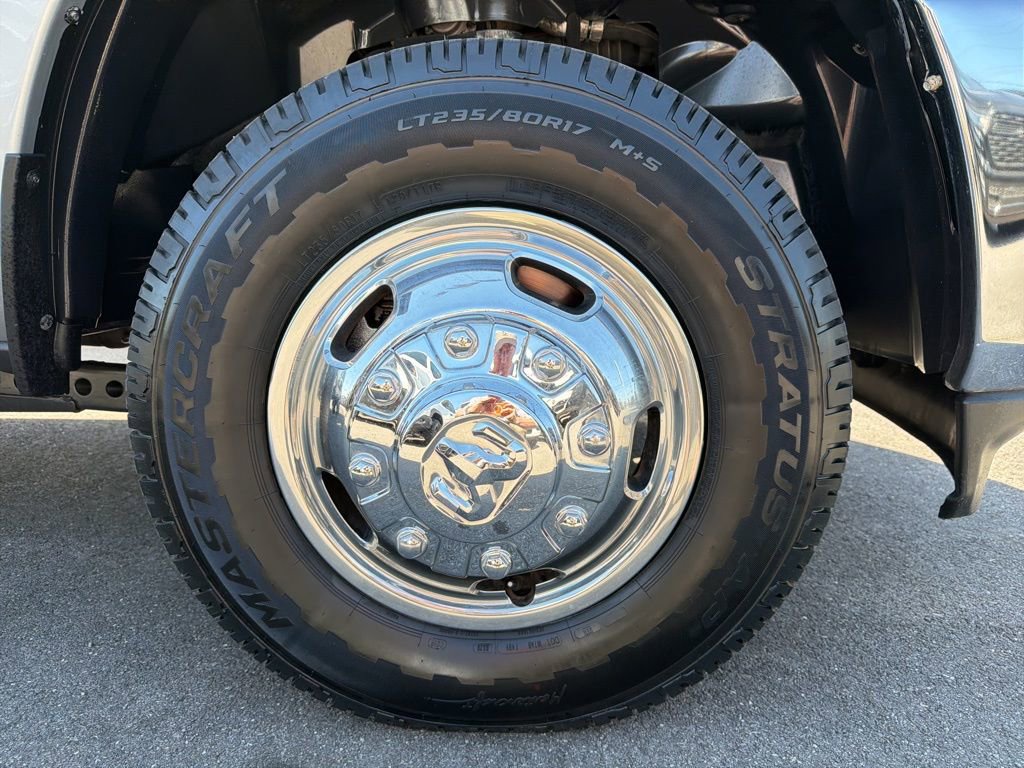 Used 2022 RAM 3500 Tradesman AWD/4WD image 11