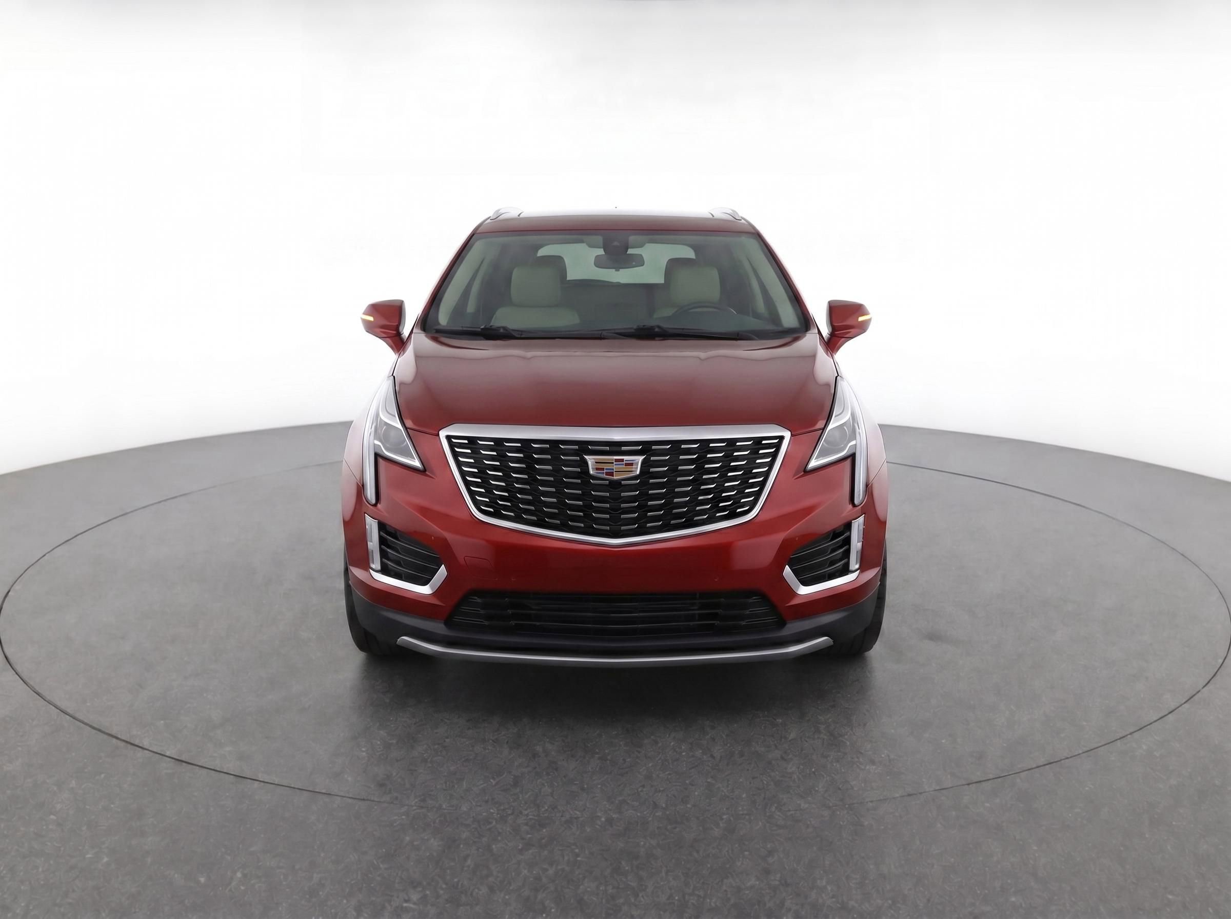Certified 2024 Cadillac XT5 Premium Luxury w/ Technology Package FWD image 5