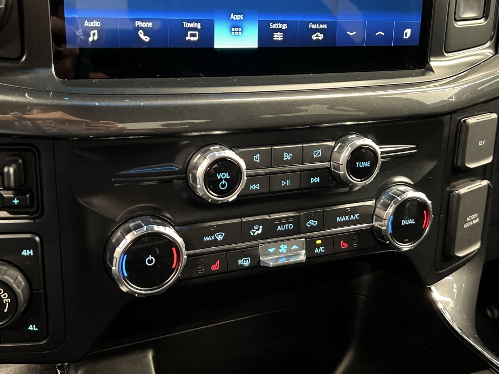 Used 2022 Ford F150 XLT w/ Equipment Group 302A High AWD/4WD image 19