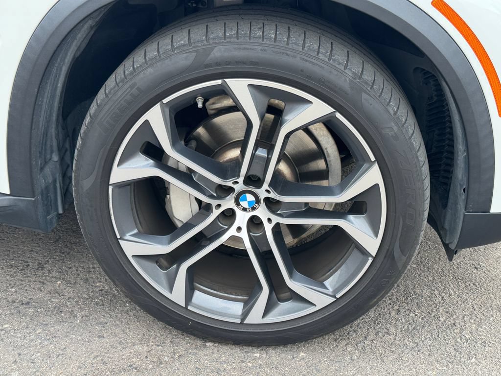 Used 2019 BMW X5 xDrive40i w/ Convenience Package AWD/4WD image 15