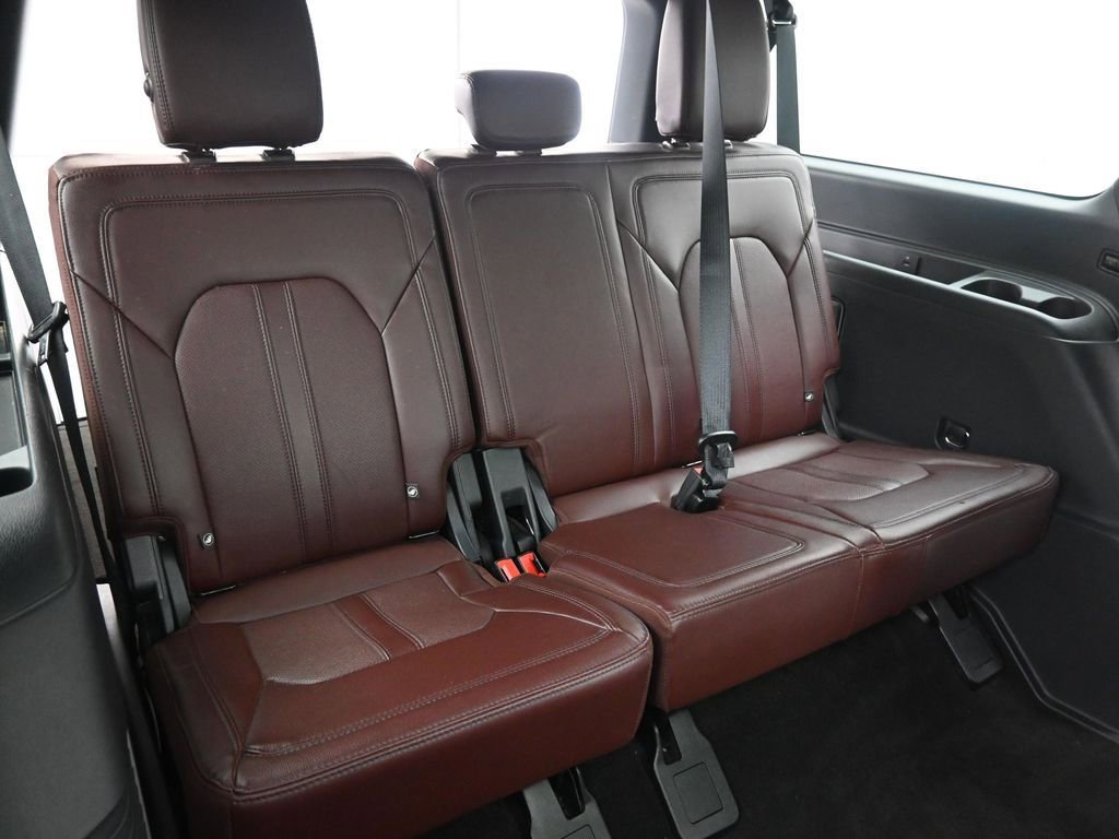 Used 2023 Ford Expedition Max Limited AWD/4WD image 33