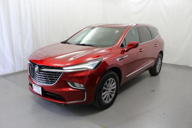 Used 2023 Buick Enclave Premium w/ LPO, Floor Liner Package FWD image 6