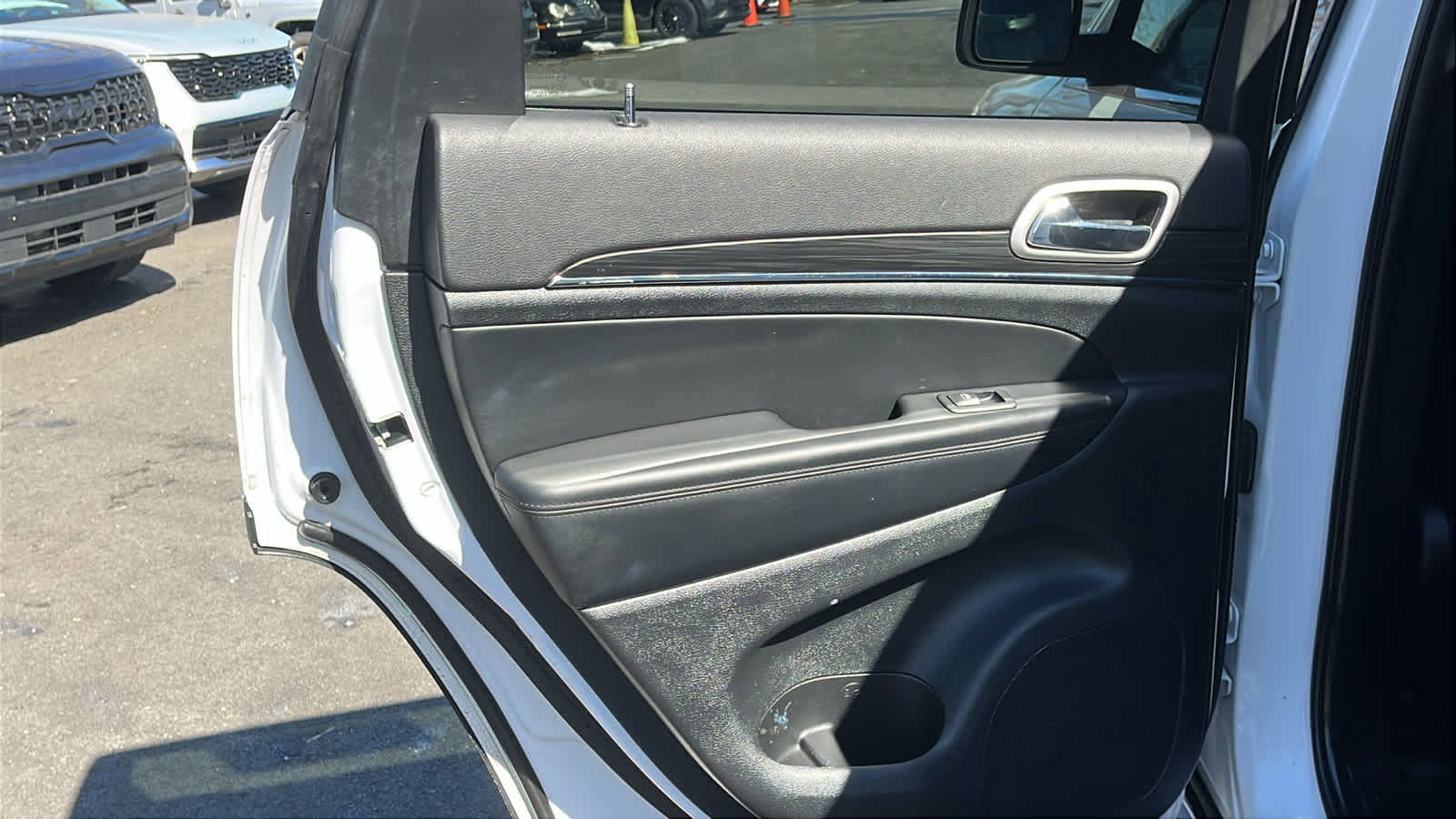 Certified 2022 Jeep Grand Cherokee Limited image 25