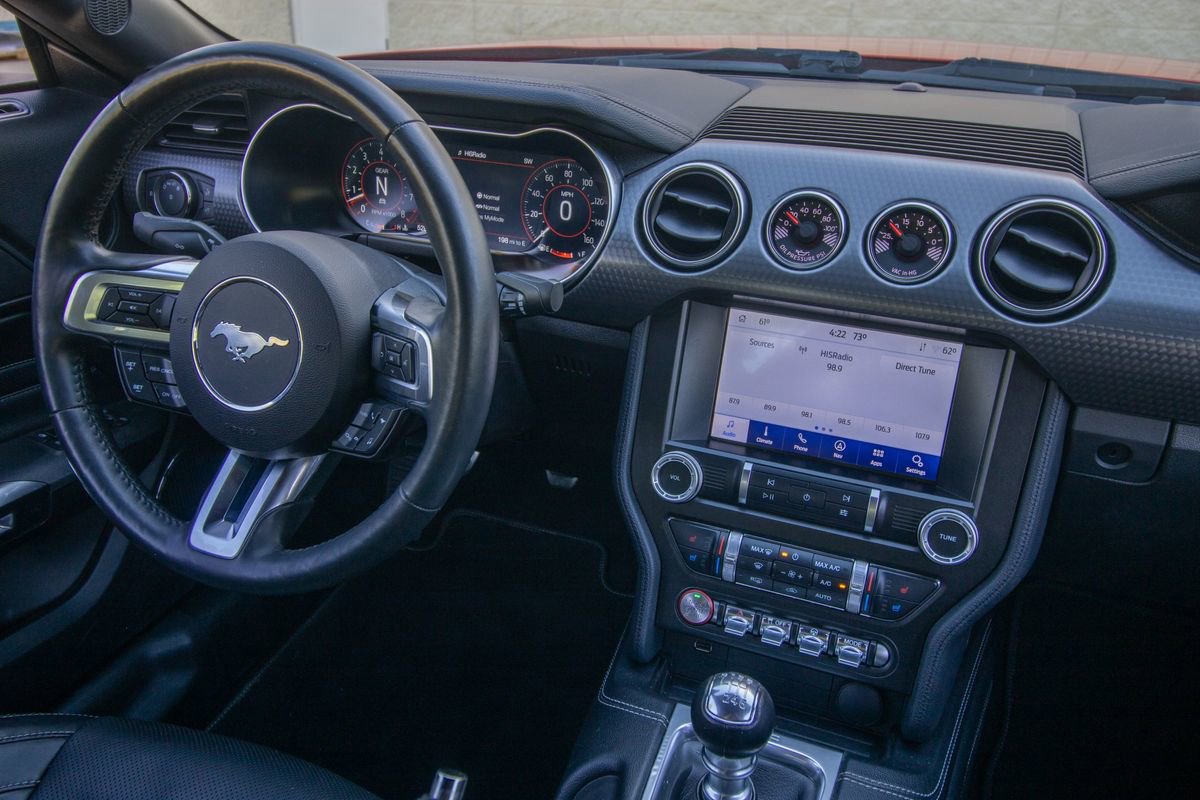 Used 2020 Ford Mustang GT Premium w/ GT Performance Package RWD image 23