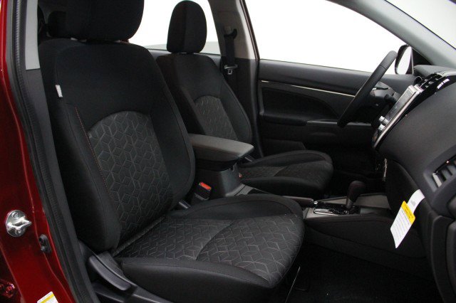 New 2026 Mitsubishi Outlander Sport LE AWD/4WD image 19