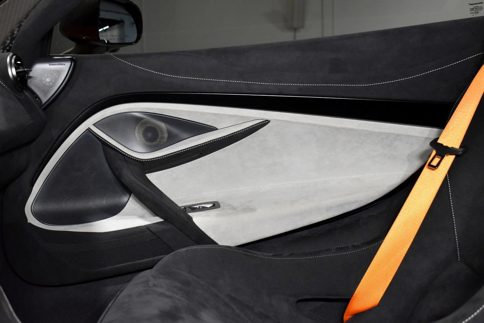 Used 2021 McLaren 765LT RWD image 37