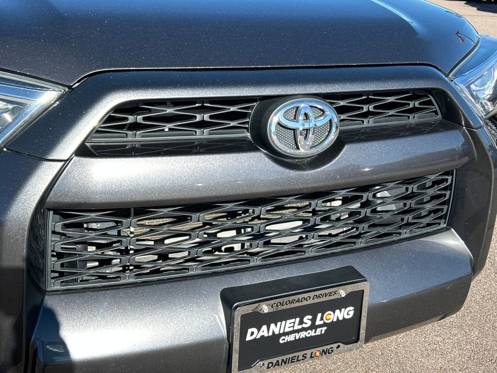 Used 2019 Toyota 4Runner SR5 Premium image 6
