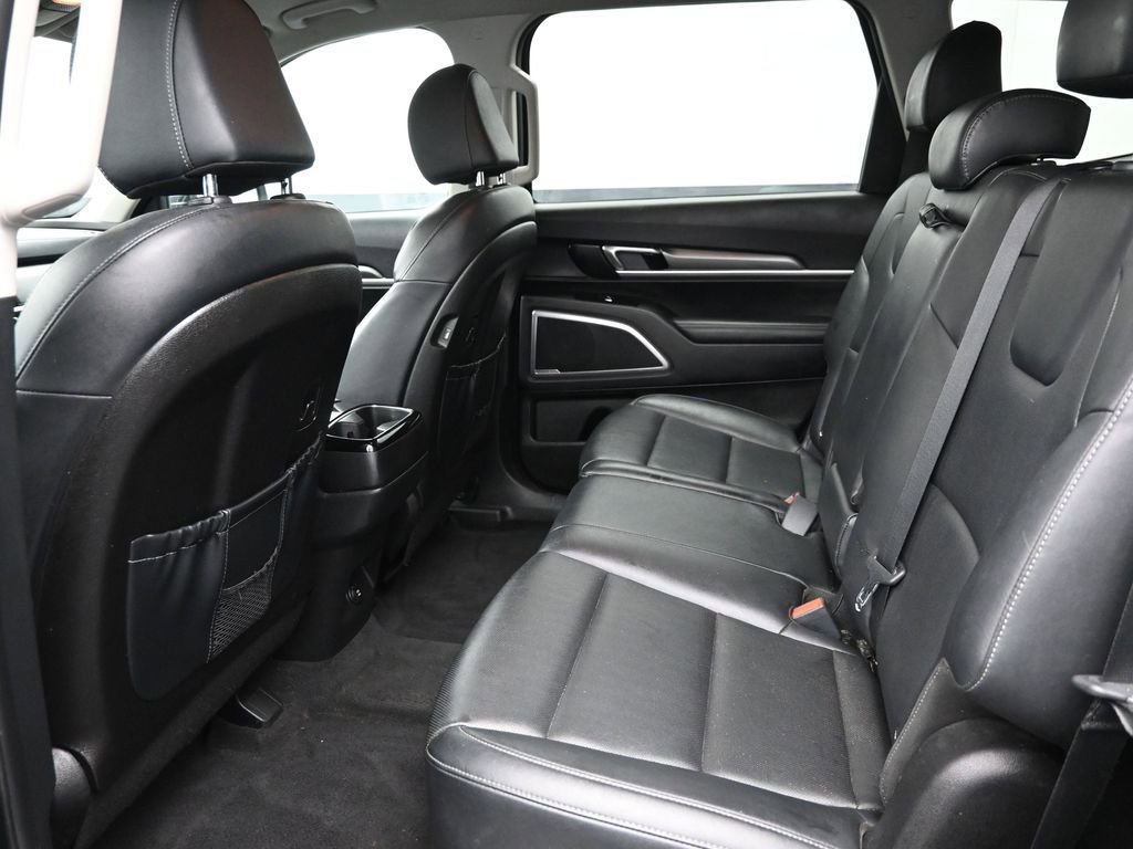 Used 2022 Kia Telluride LX image 10