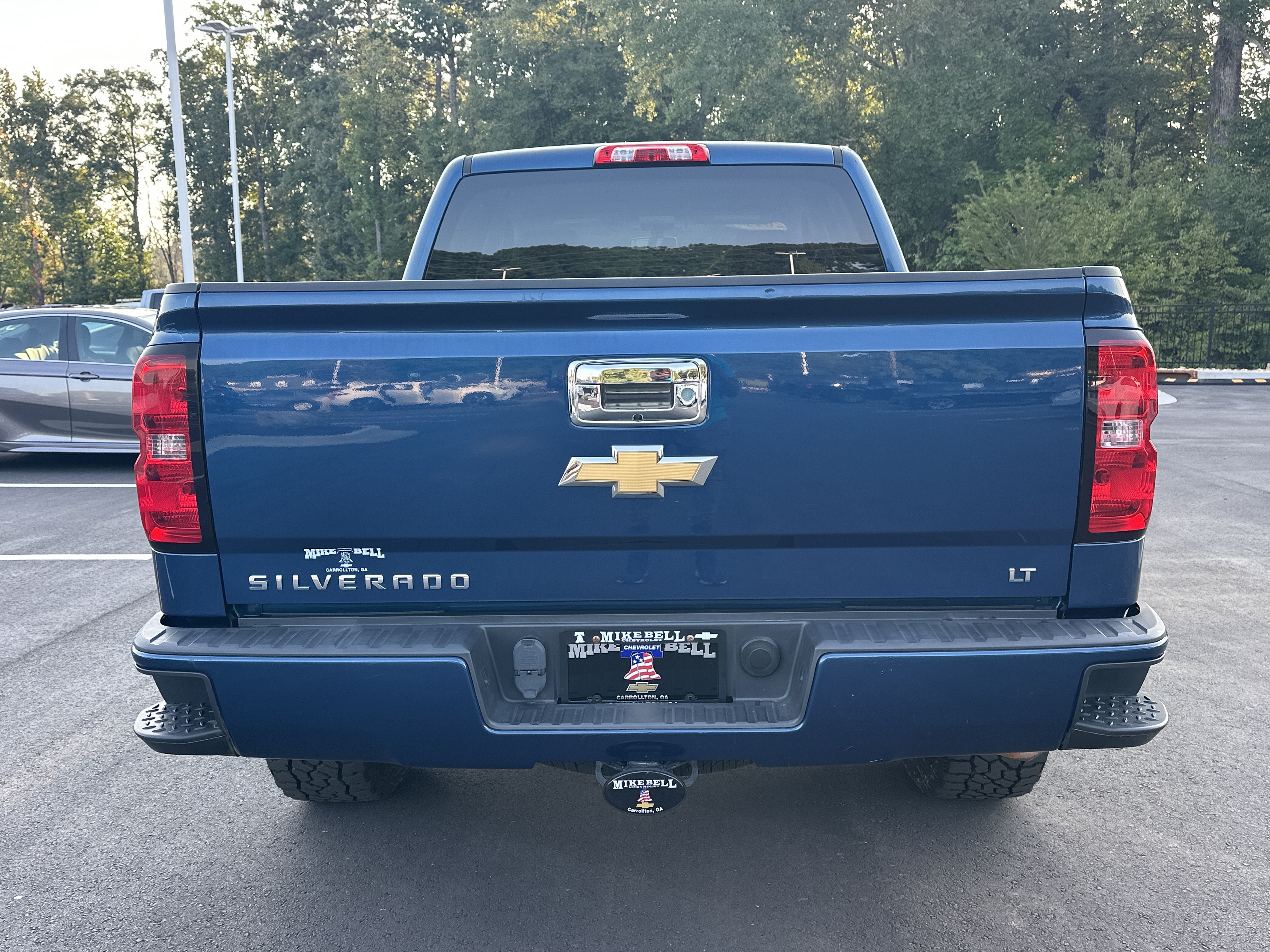 Used 2017 Chevrolet Silverado 1500 LT w/ All Star Edition AWD/4WD image 7