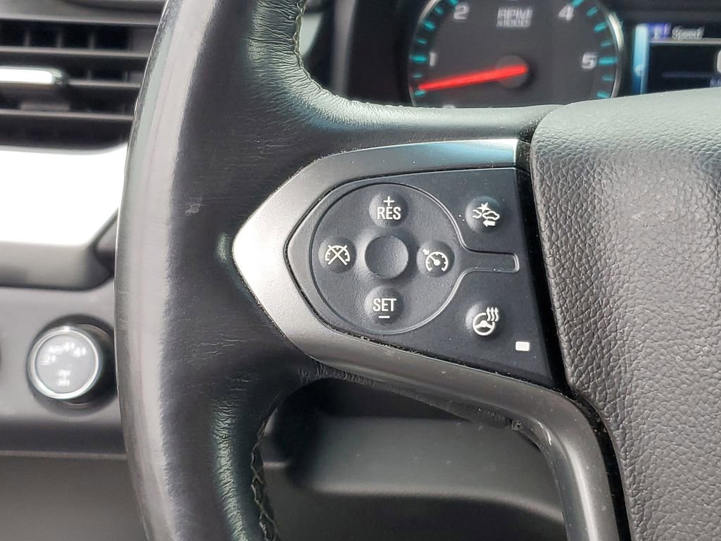 Used 2017 Chevrolet Suburban LT w/ LT Signature Package image 14