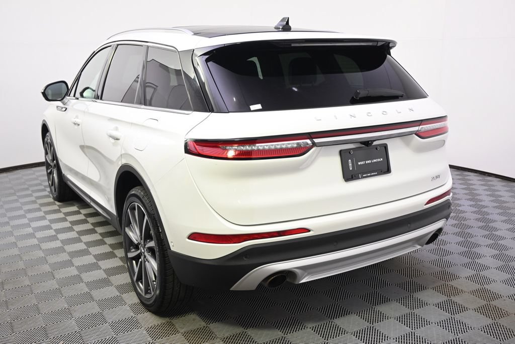 Used 2020 Lincoln Corsair Reserve w/ Equipment Group 201A AWD/4WD image 4