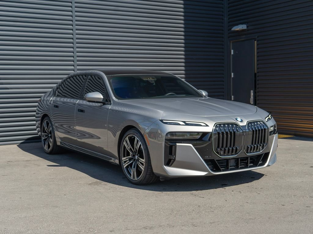 Used 2025 BMW 740i 740i image 7