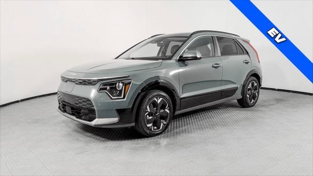 Used 2023 Kia Niro Wind FWD image 2