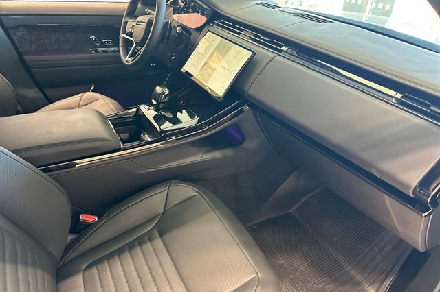New 2026 Land Rover Range Rover Sport SV image 14
