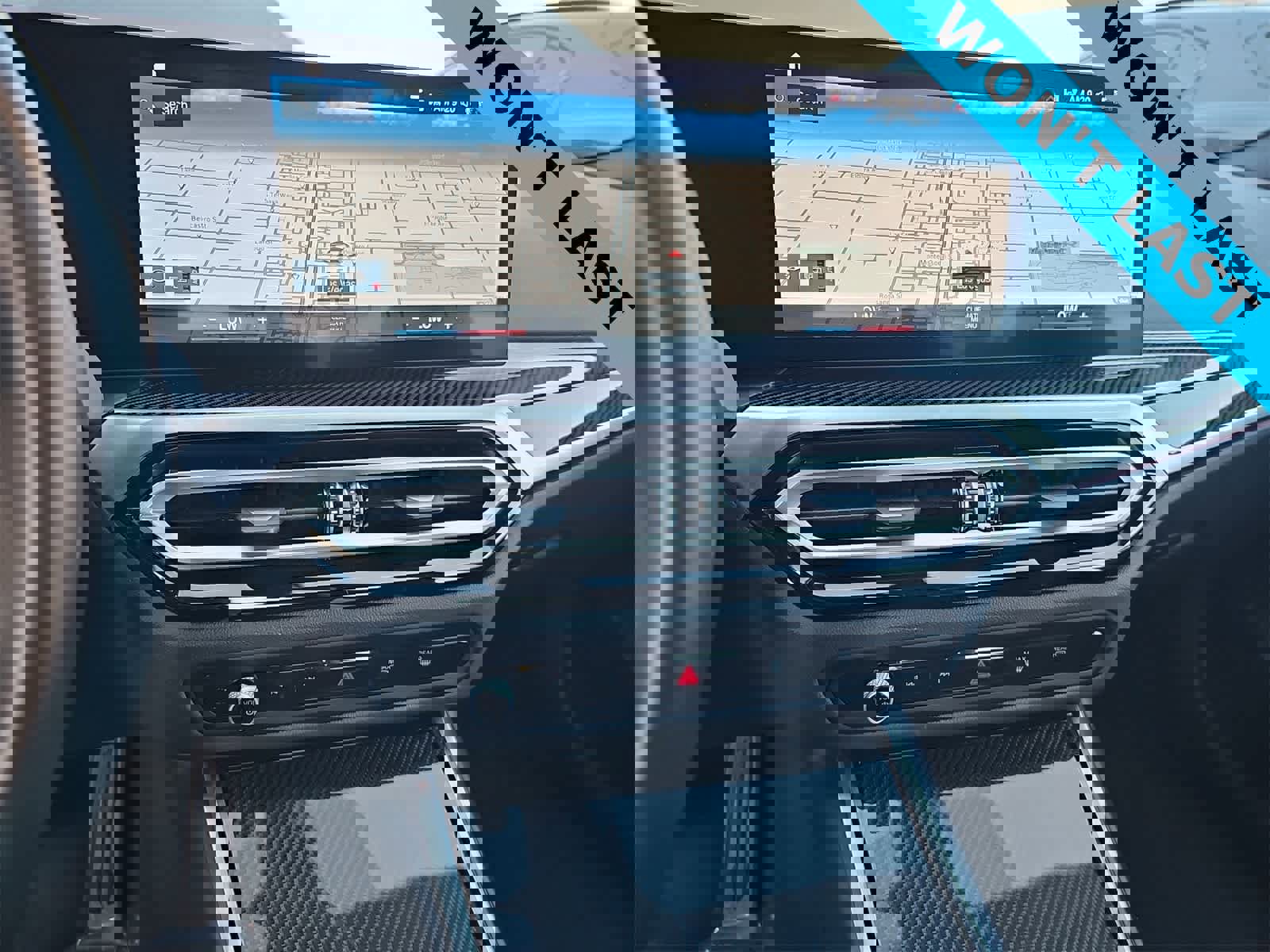 Used 2024 BMW M2 w/ Lighting Package image 19