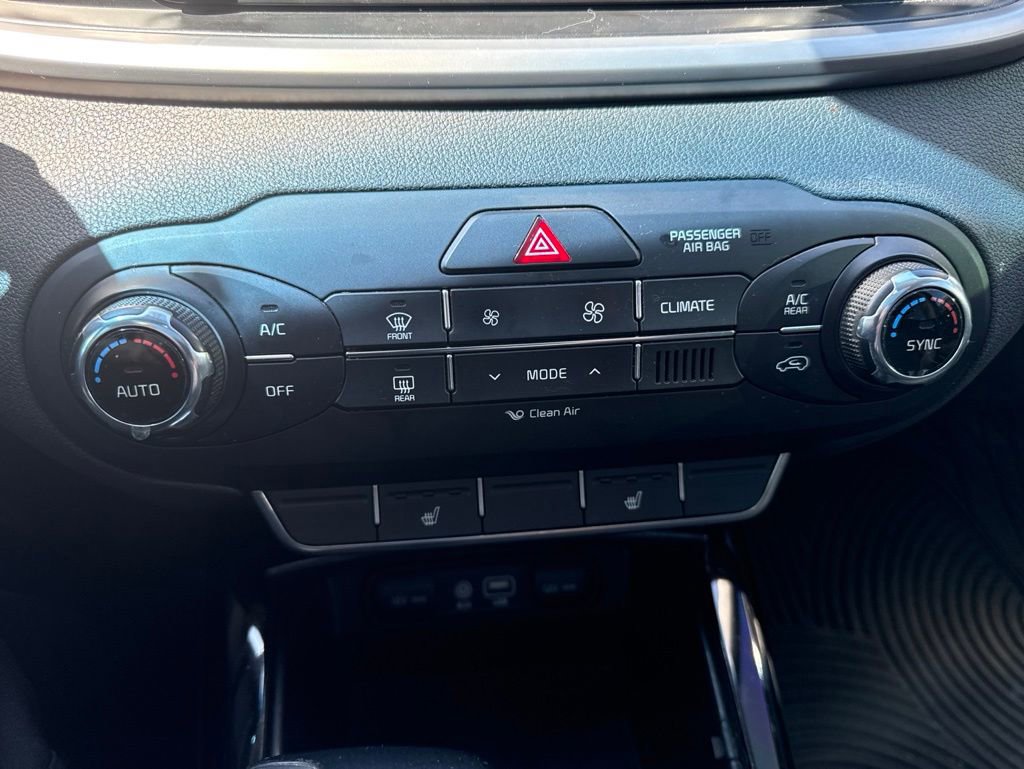 Used 2017 Kia Sorento SX AWD/4WD image 8