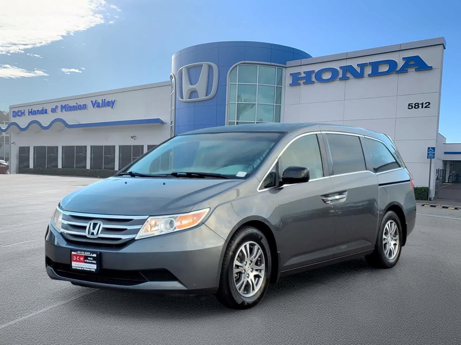 Used 2013 Honda Odyssey EX image 1