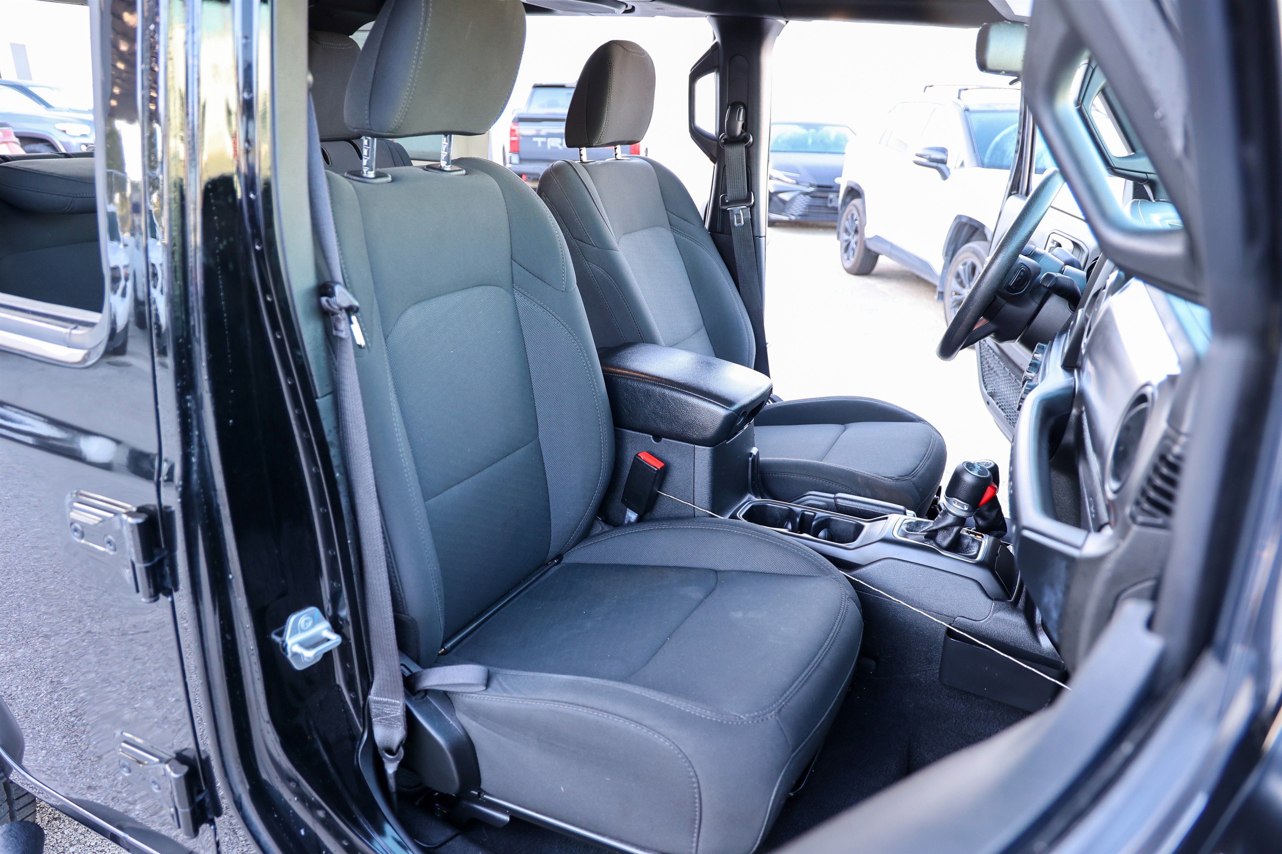 Used 2022 Jeep Wrangler Unlimited Sport AWD/4WD image 42