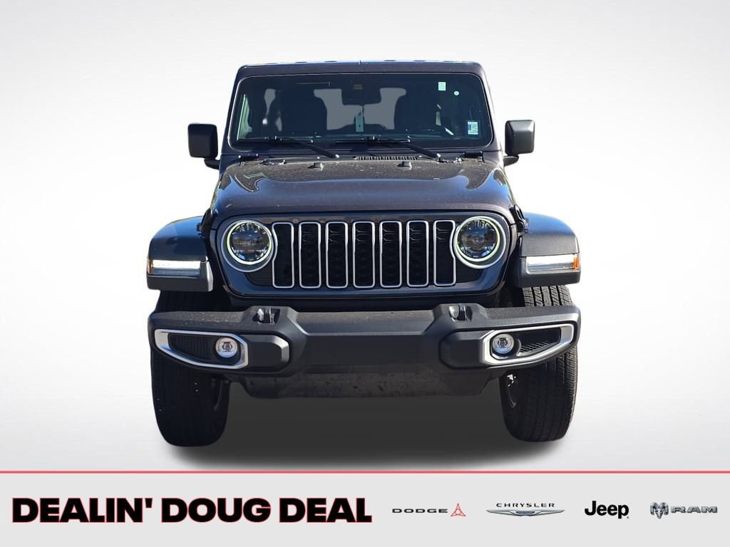 Used 2025 Jeep Wrangler Sahara image 9