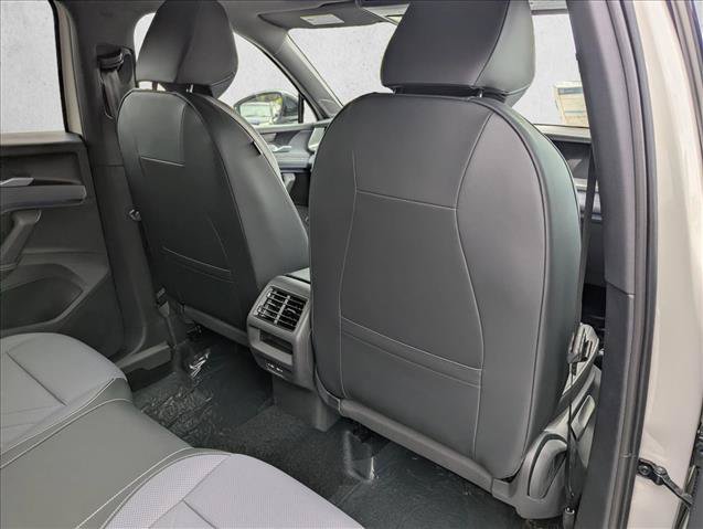 New 2026 Volkswagen Tiguan SE R-Line FWD image 29