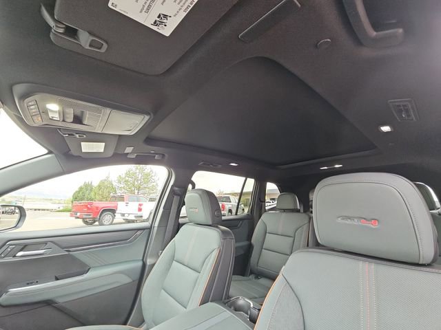 New 2026 GMC Acadia AT4 w/ Luxury Package AWD/4WD image 15
