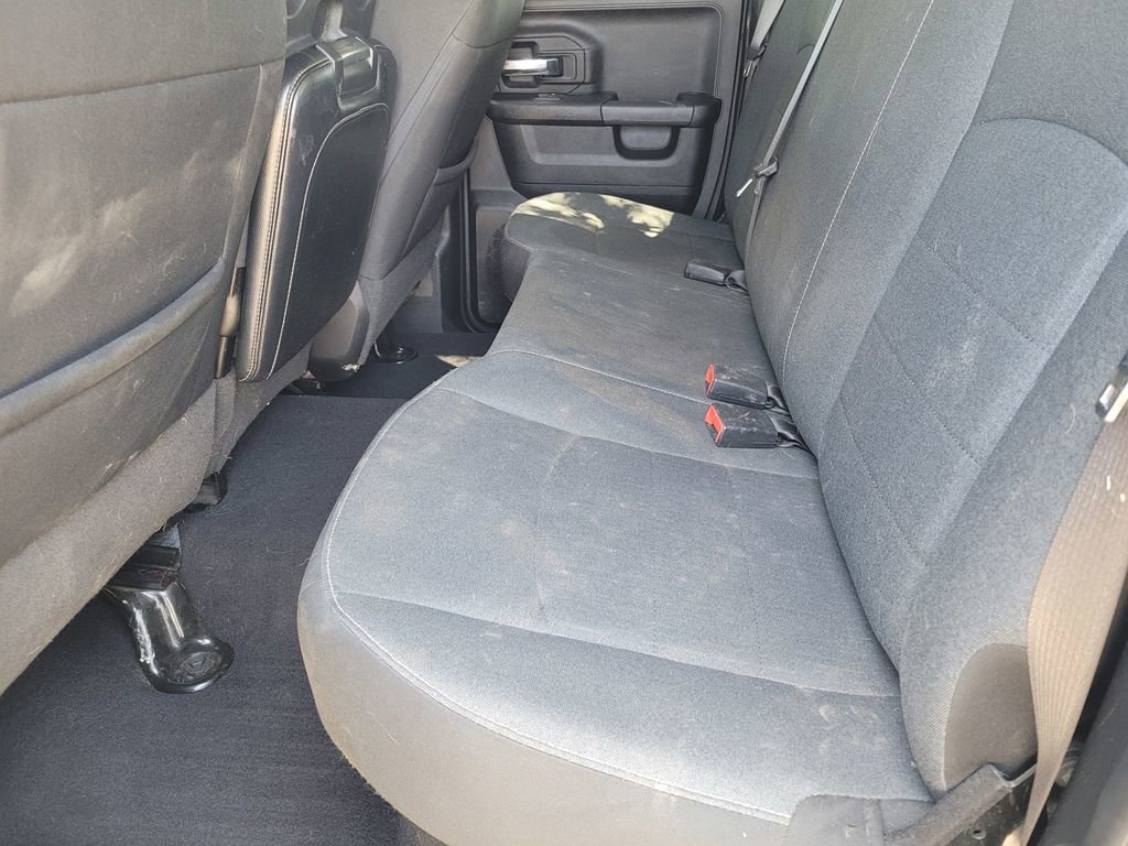 Used 2021 RAM 1500 Classic Warlock w/ Warlock Decor Package AWD/4WD image 10